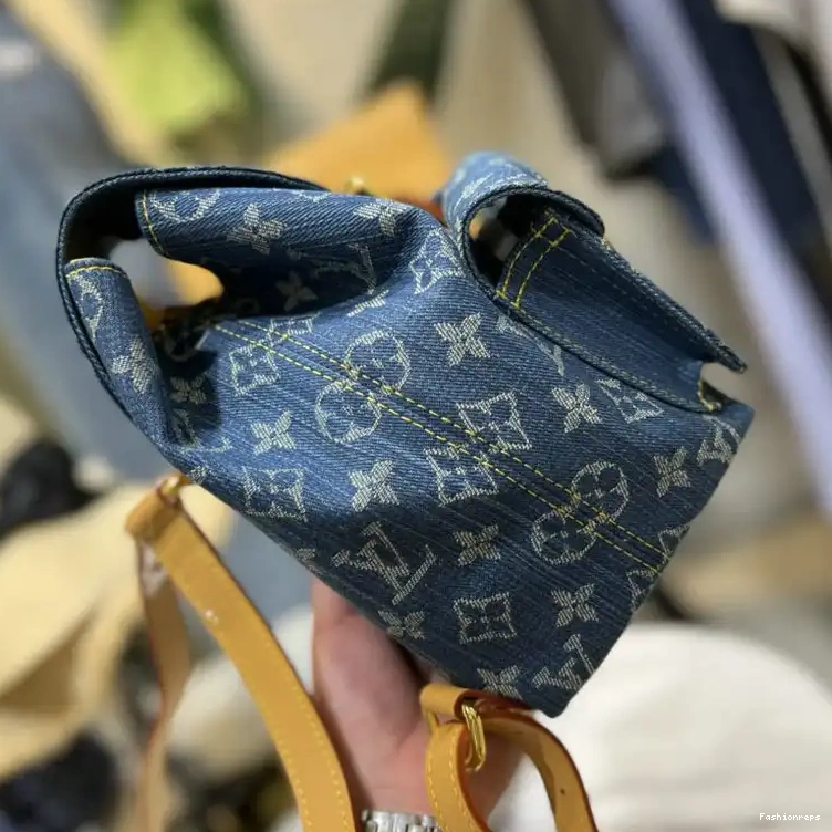 Fashionrepsfam ru 2207YA0051 LV Bag 0709